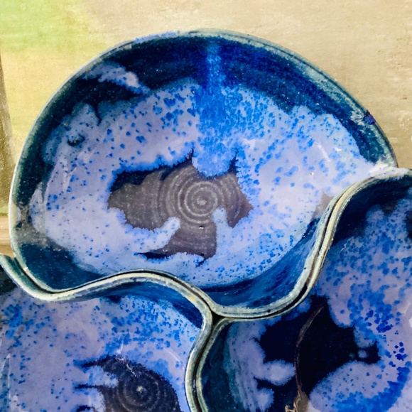 Studio Pottery Blue Glaze Triple Pinched Large Bowl Serving Dish Artist Signed - Picture 4 of 12